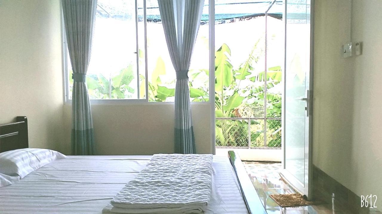 Hotel Nhà Nghỉ NgọC PhuọNg Hon Son Lai Son Exterior foto